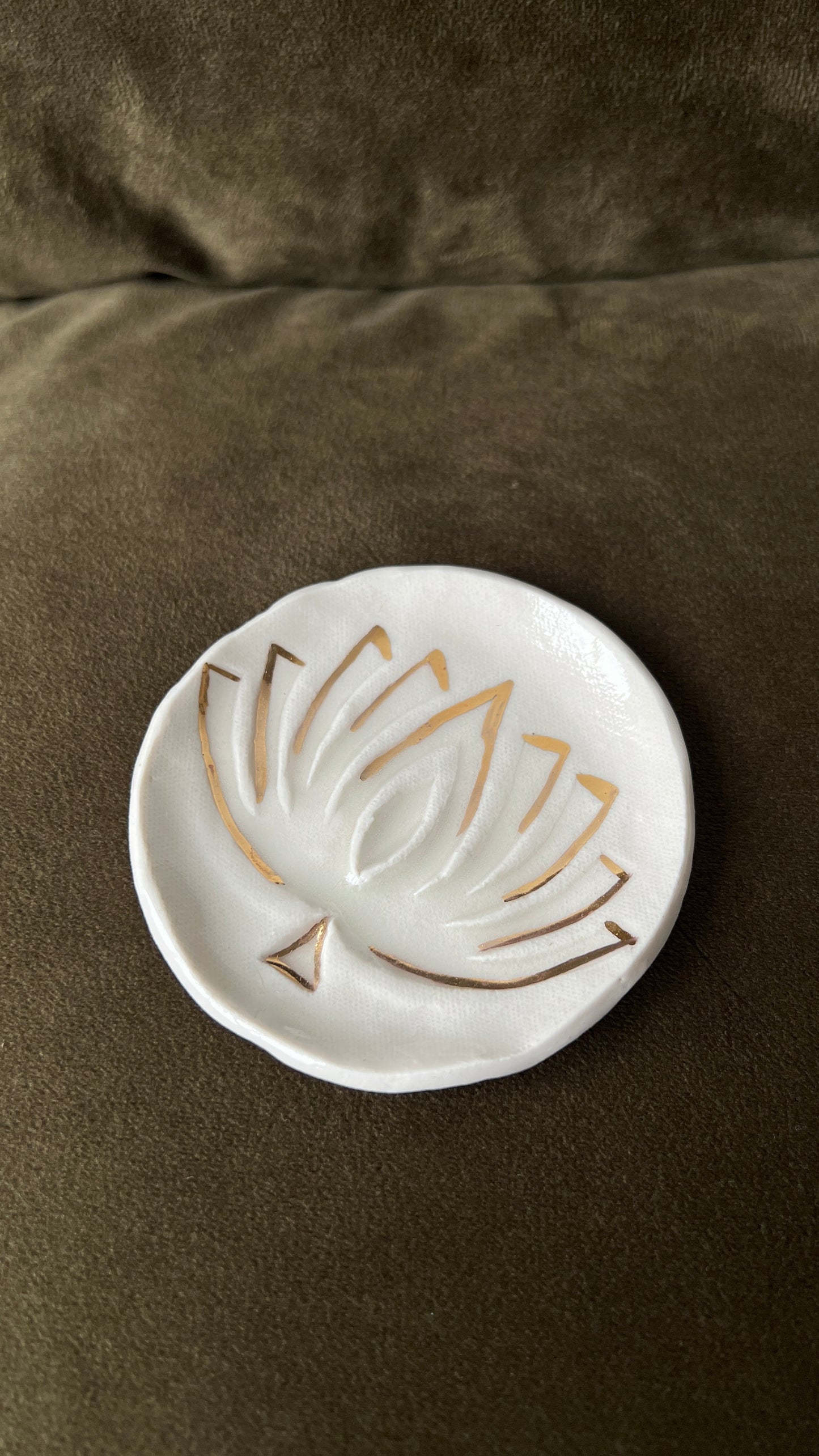 lotus trinket dish